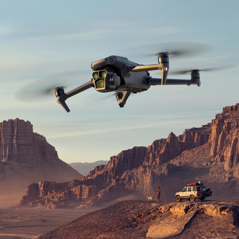 mavic-3-pro-cine-voando-4.jpg